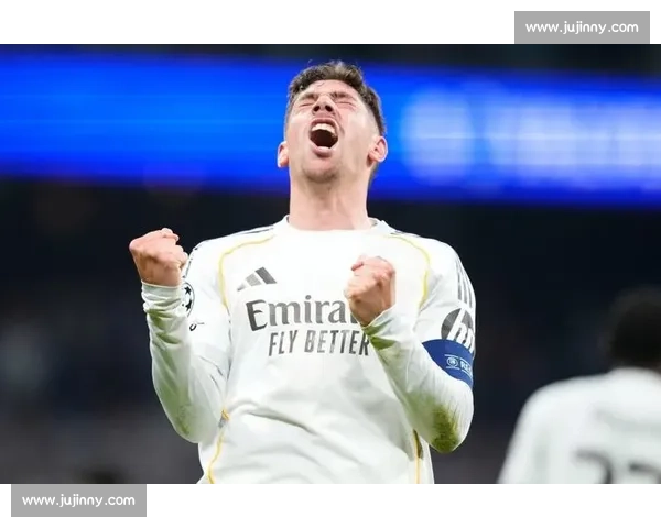 铁卫库利巴利天神下凡!11 次解围 + 加时绝杀,新月 4-3 掀翻曼城